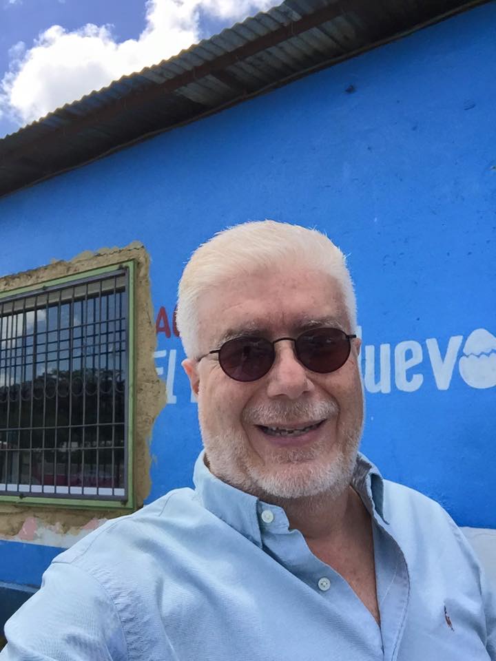 rompe huevo